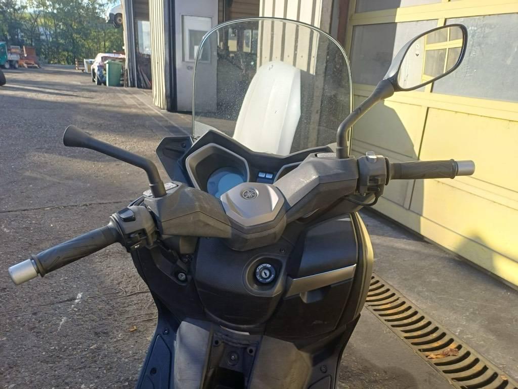T10