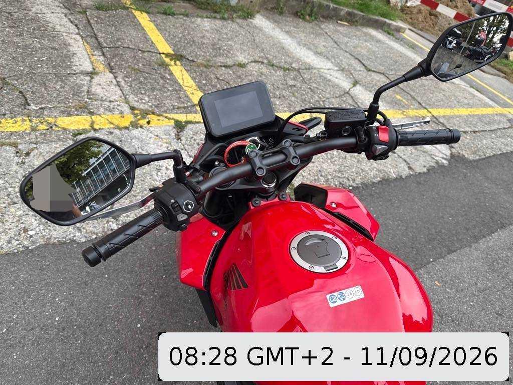 T8