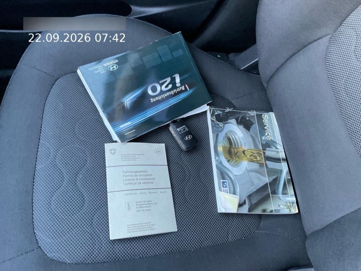 T12
