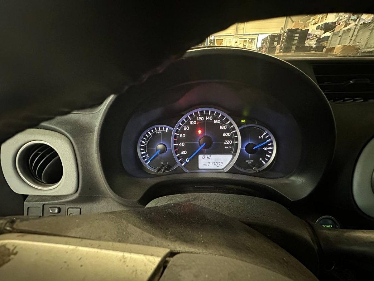 T8