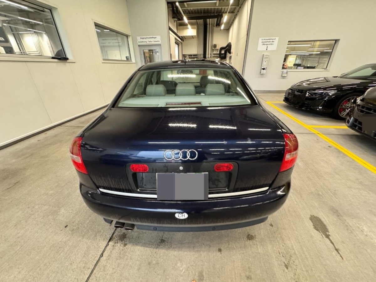 T8