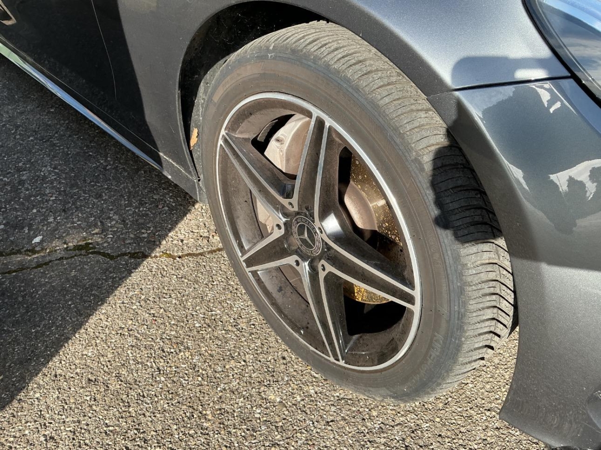 T17