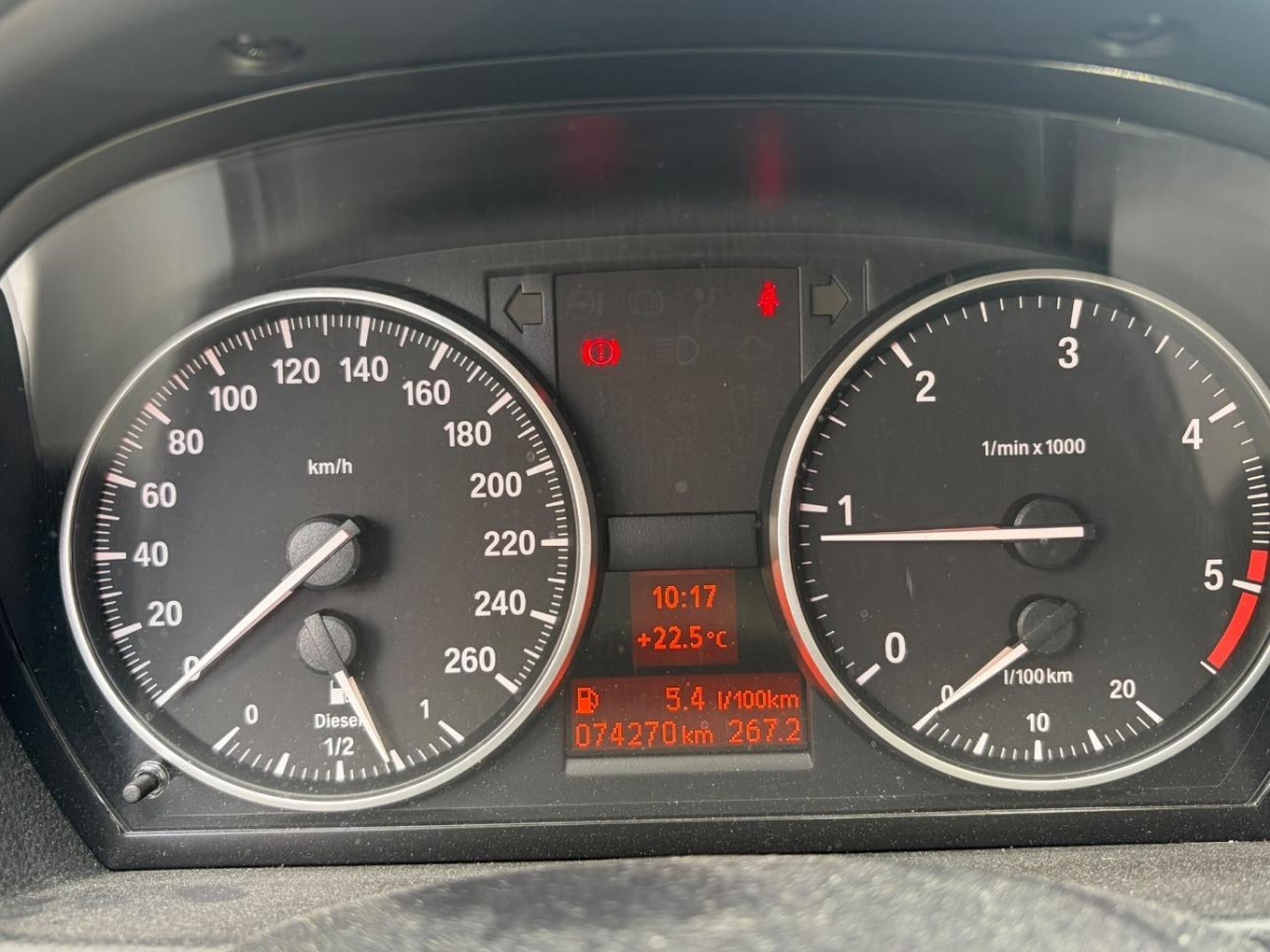 T8