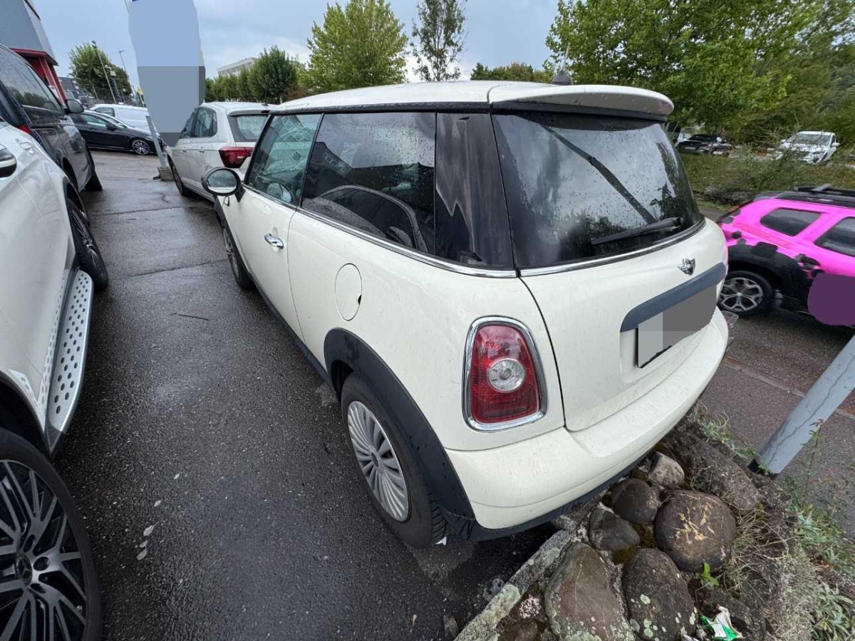 T3