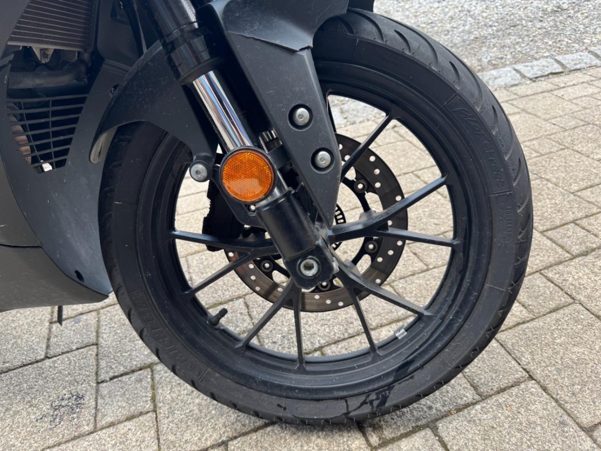 T17