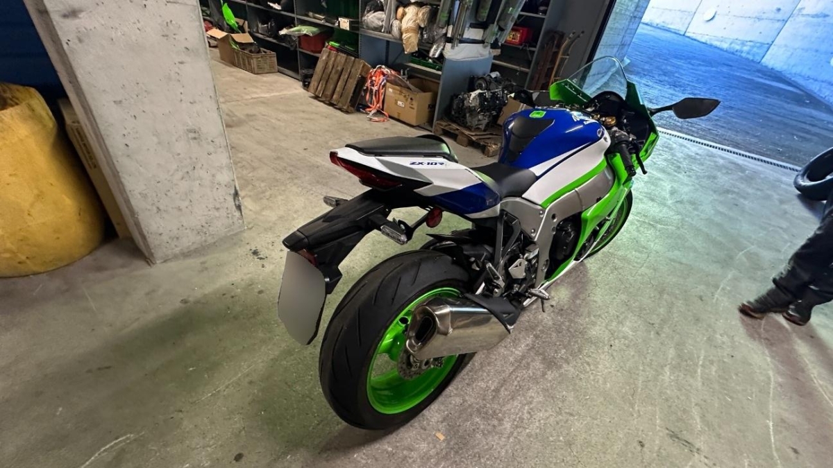T1