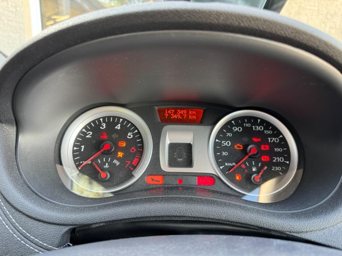 T7
