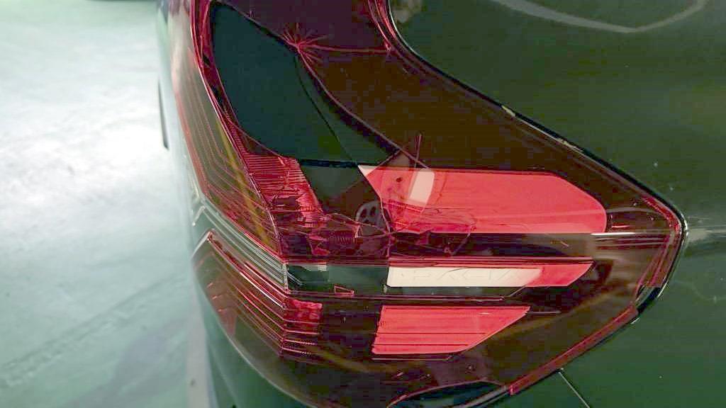 T18