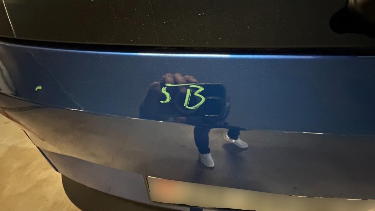 T18