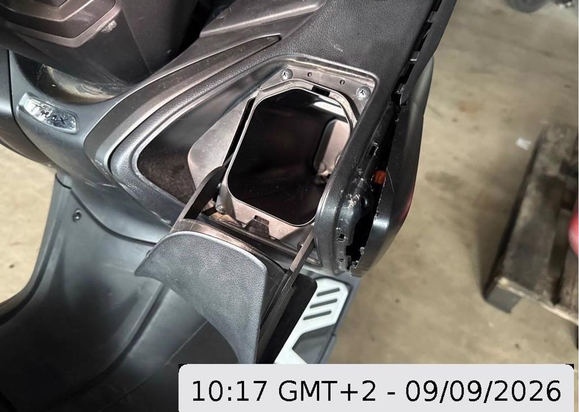 T12