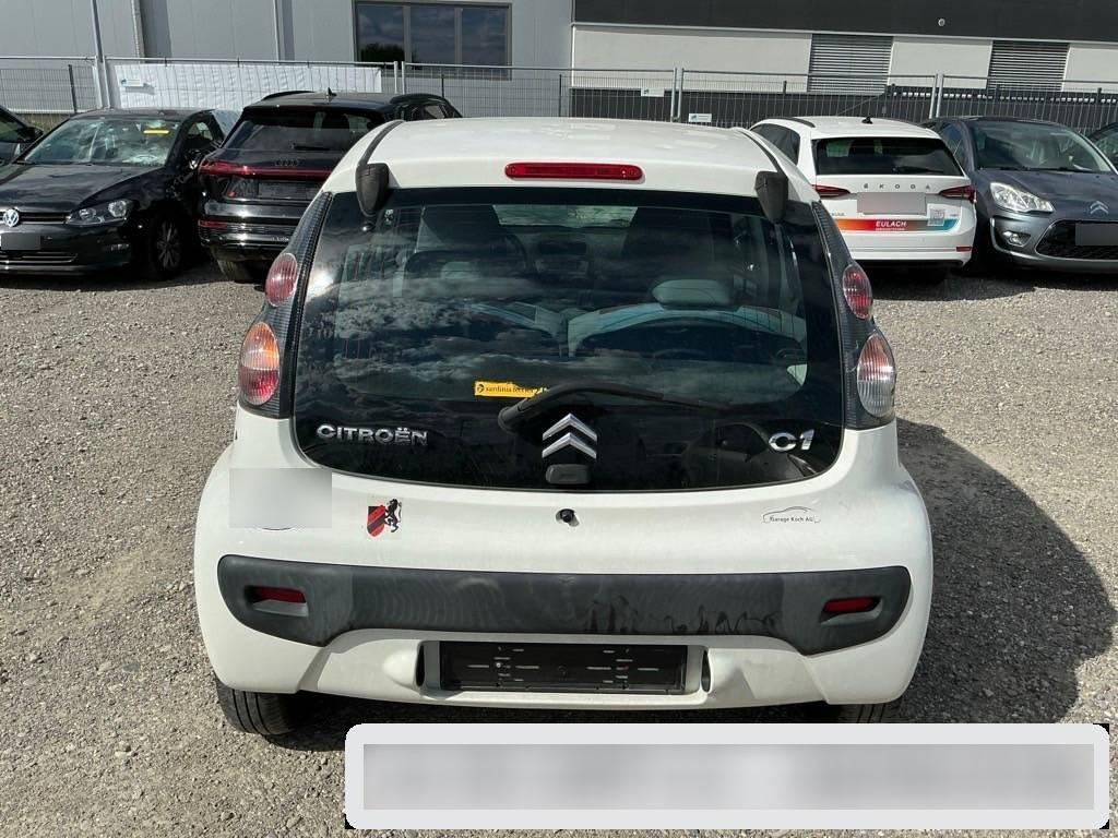 T4