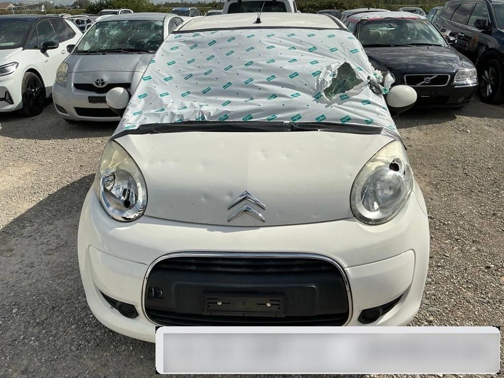 T8