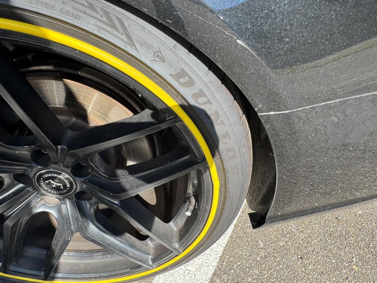 T18