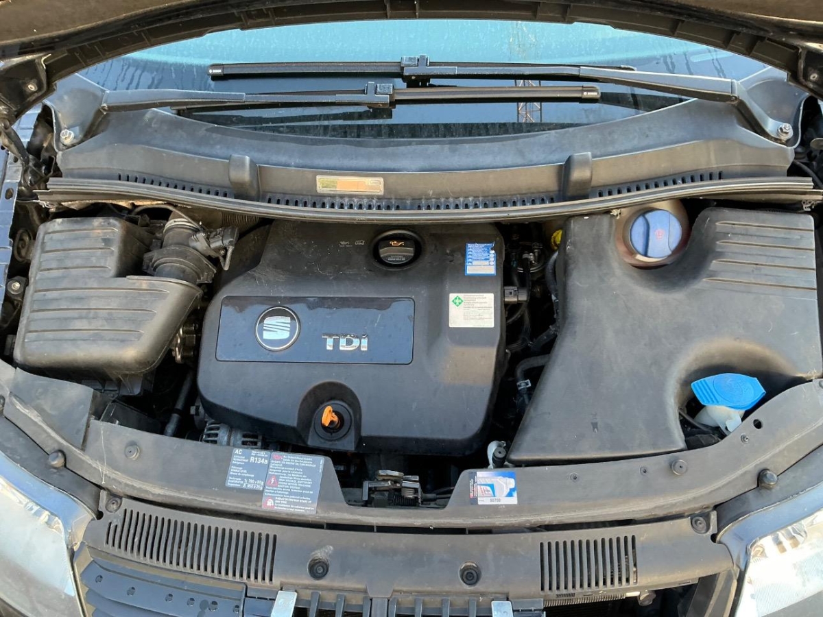T12