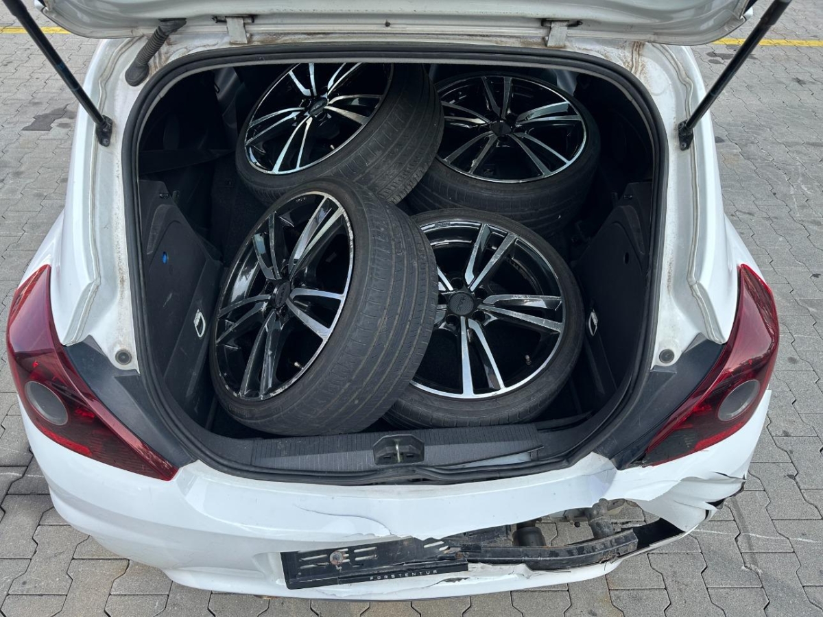 T10
