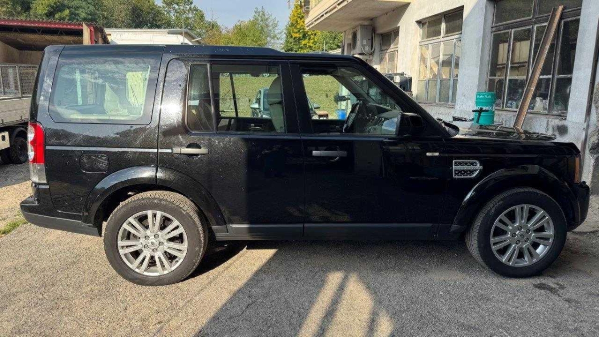 T8
