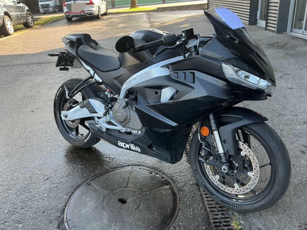 T4