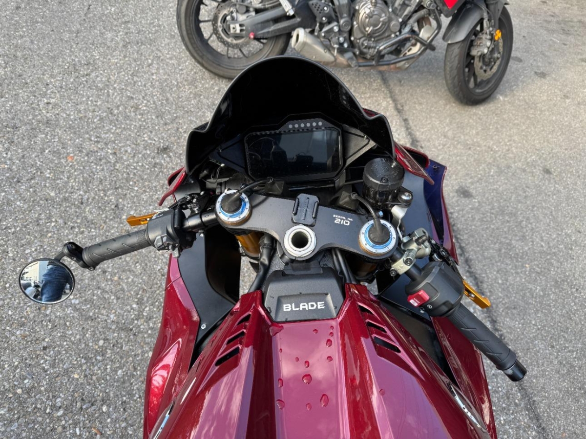 T8