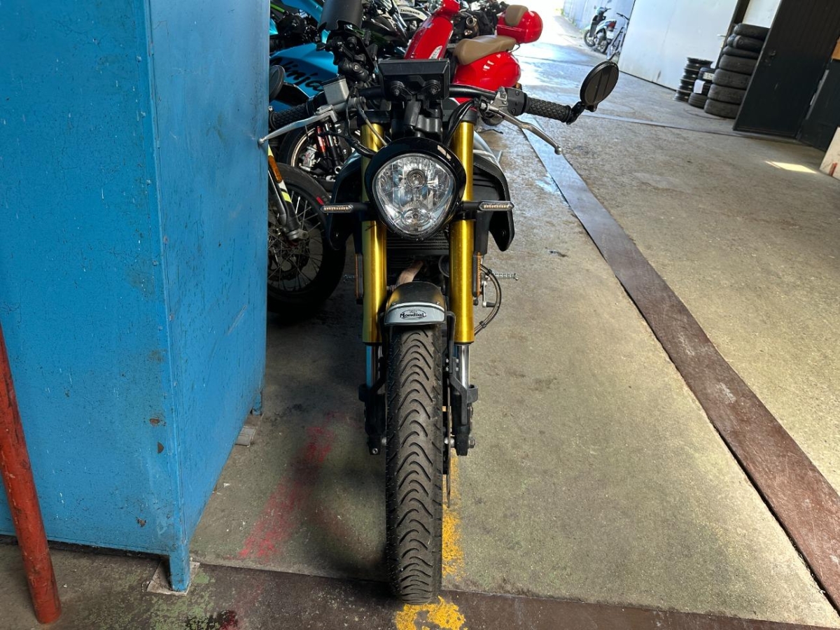 T4