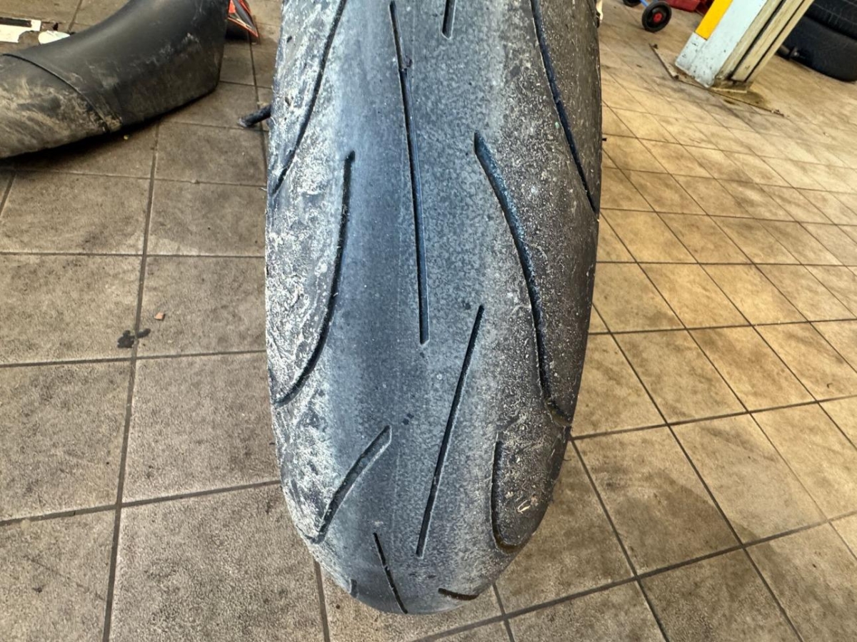 T16