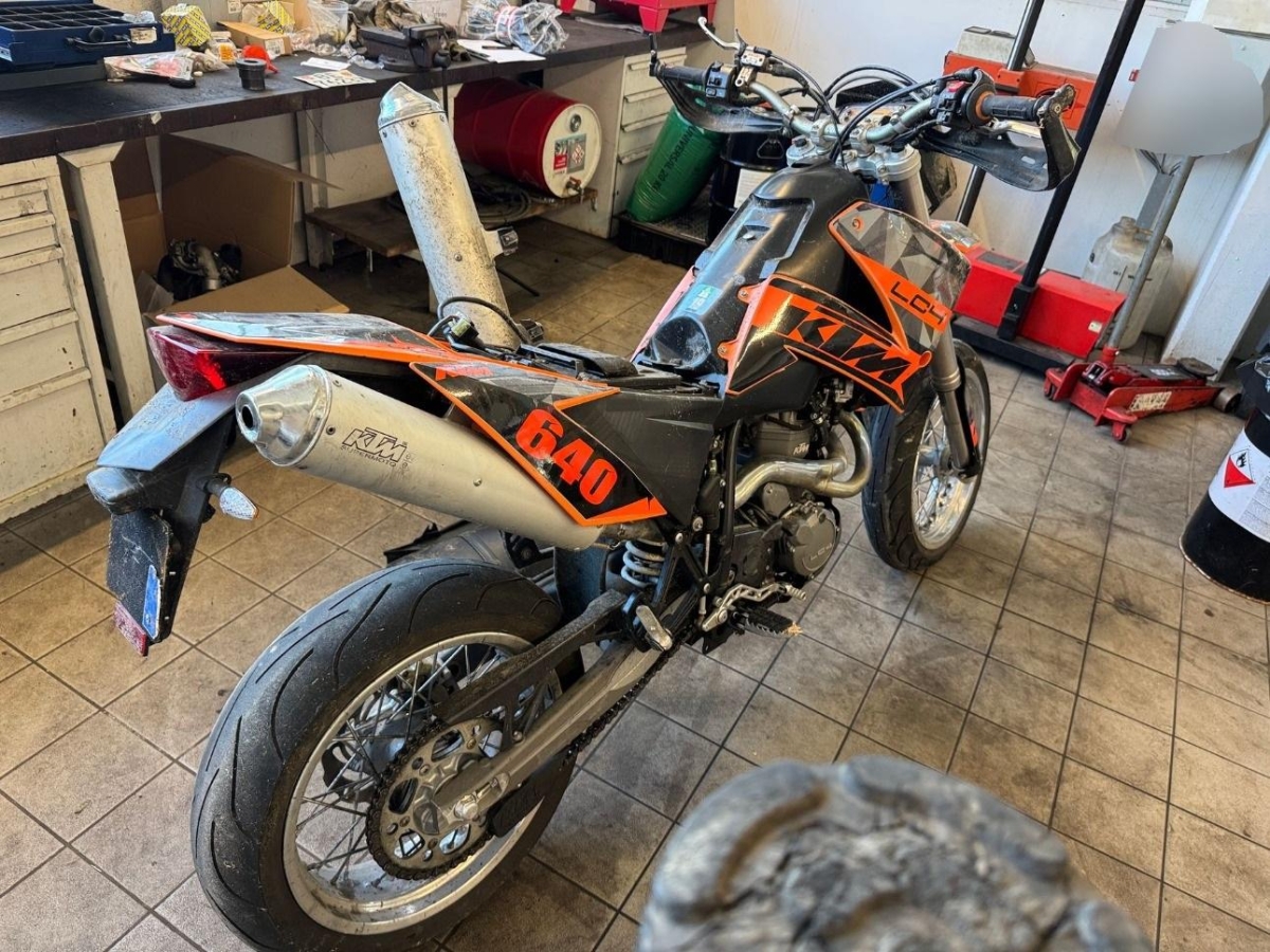 T4