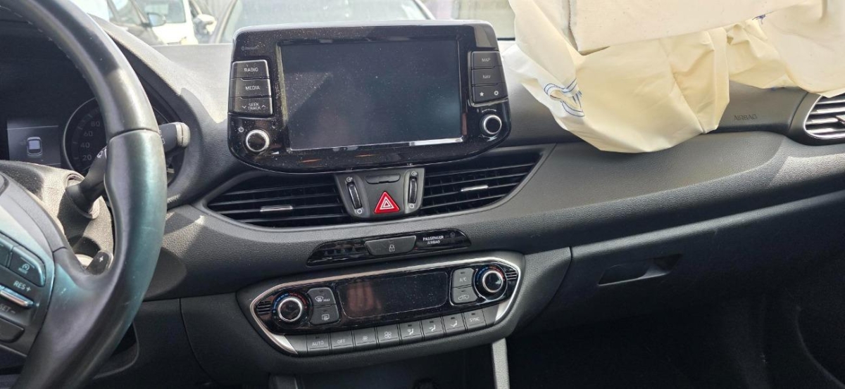 T9