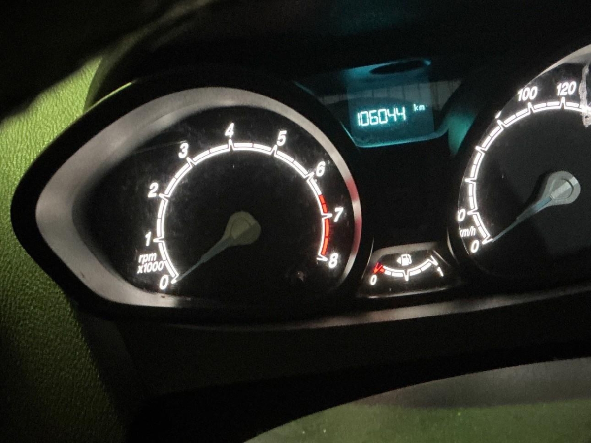 T8
