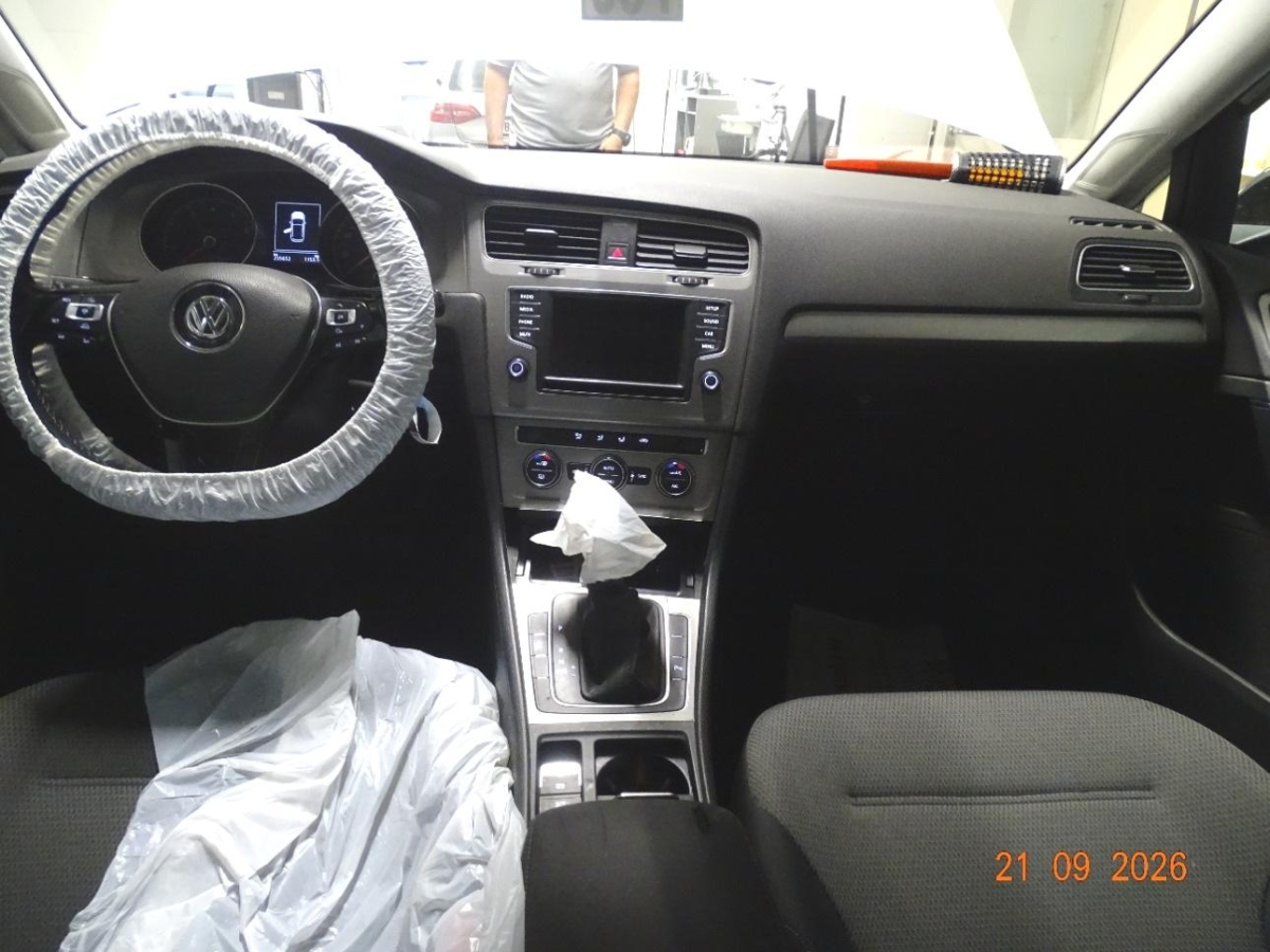 T9