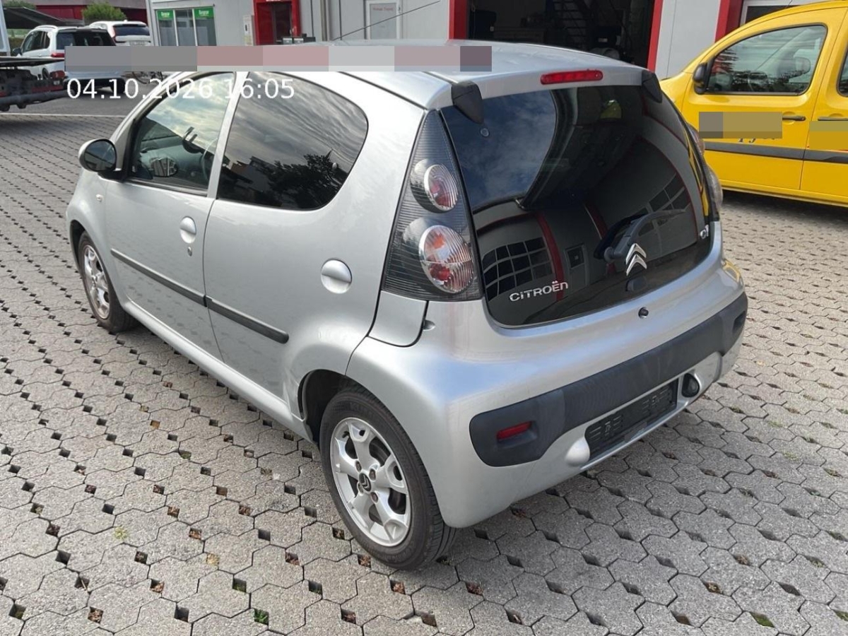 T7
