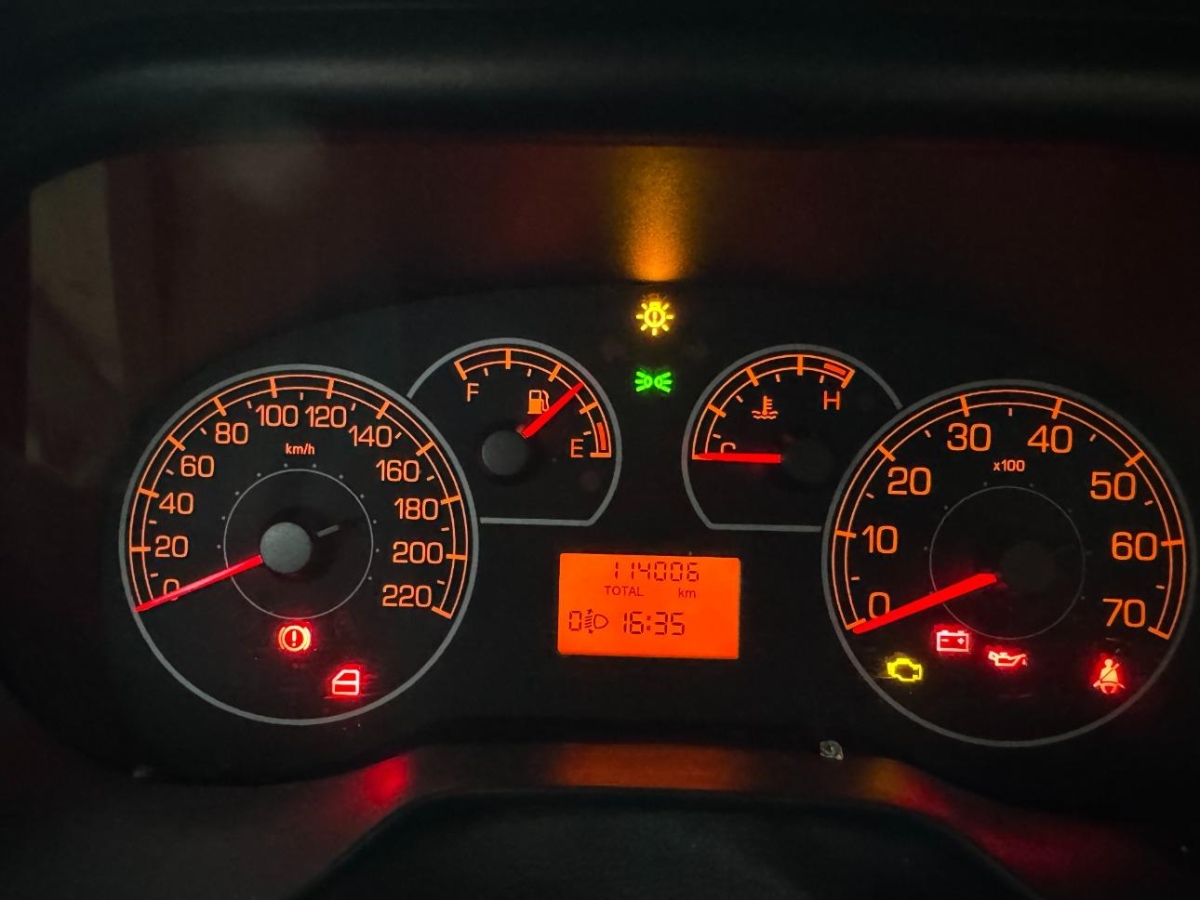 T8