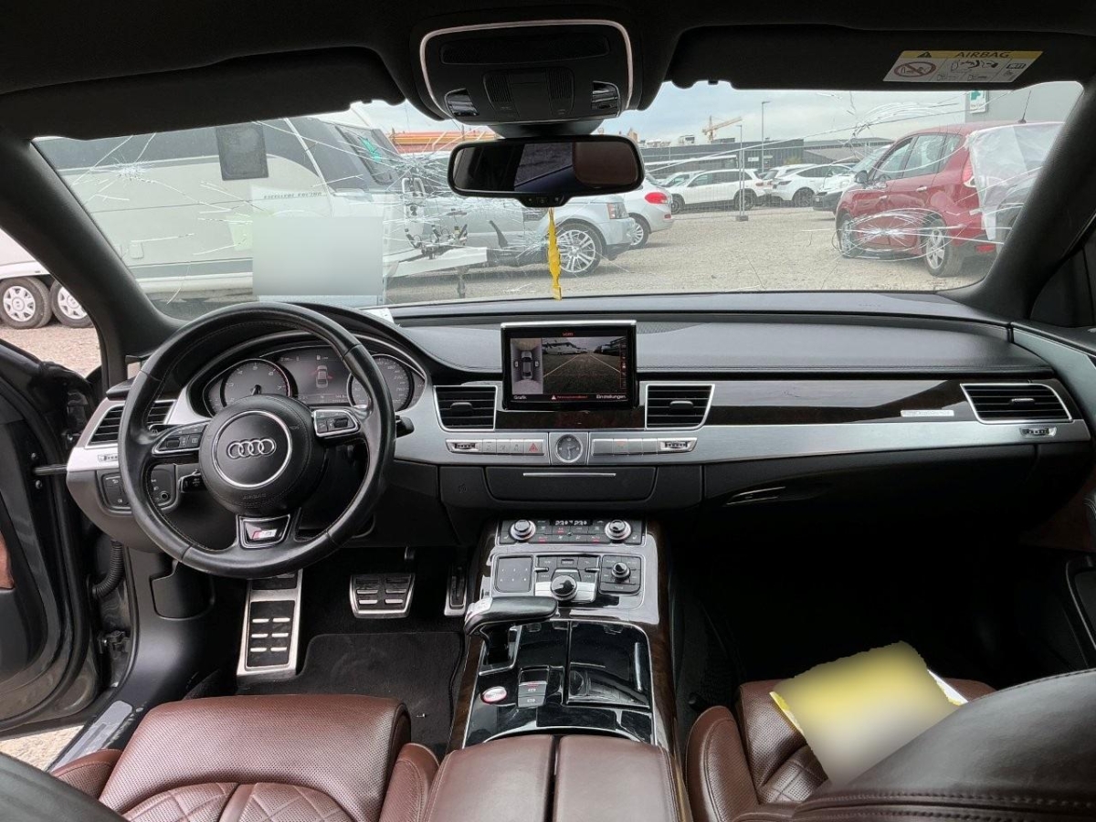 T10
