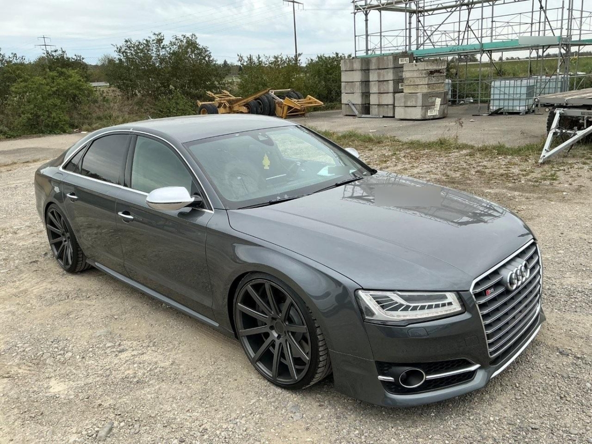 T7