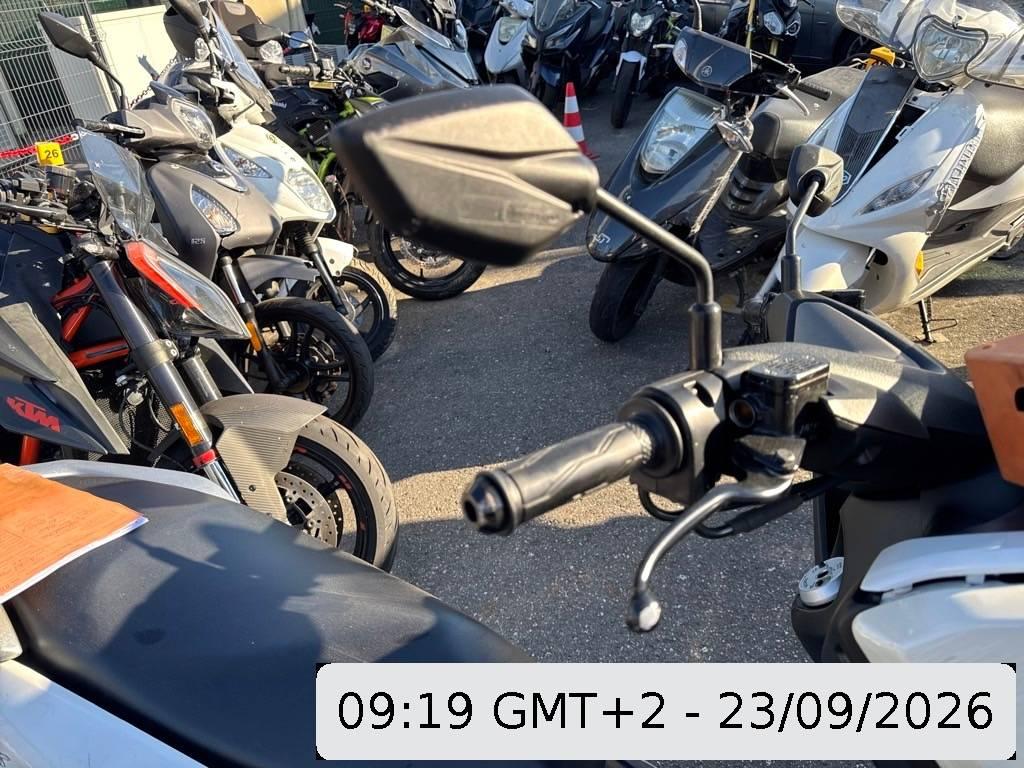 T12