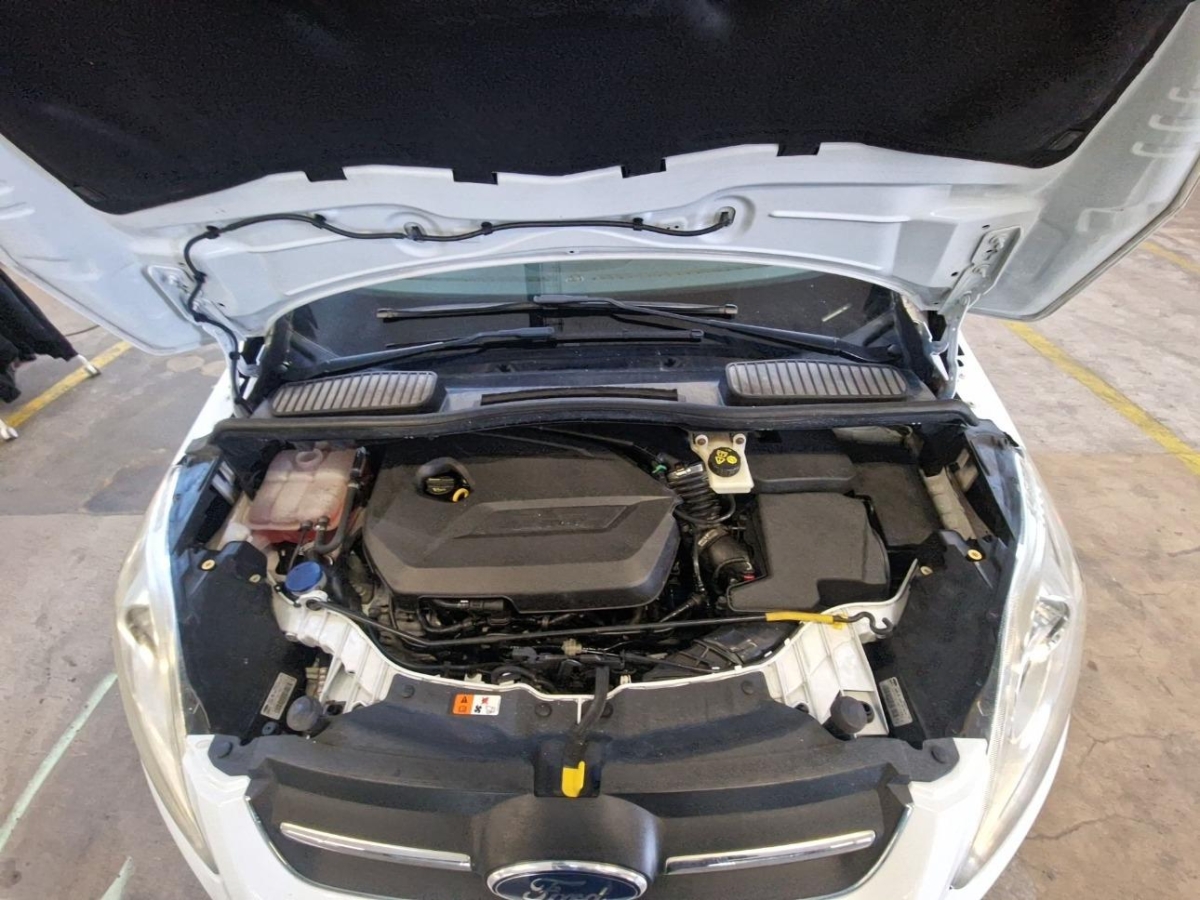 T9