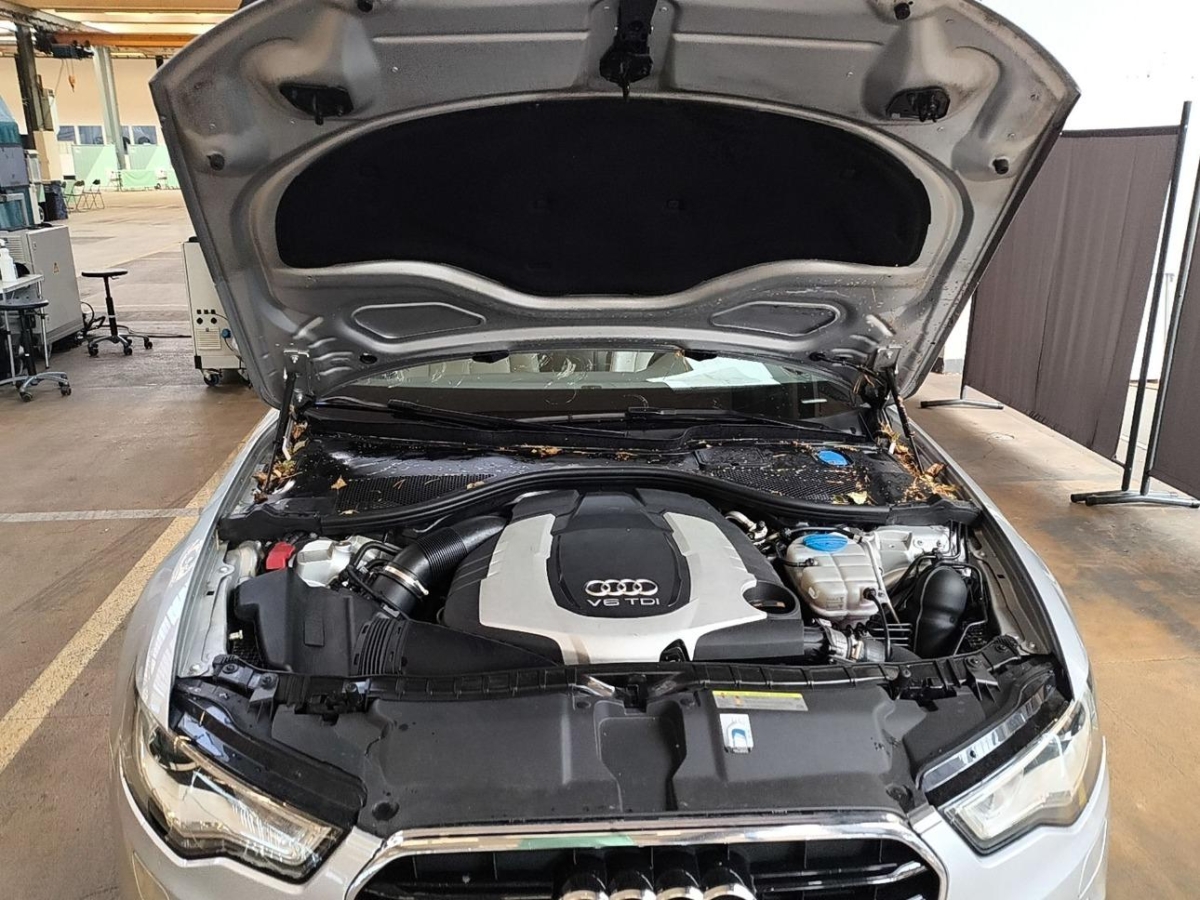 T12