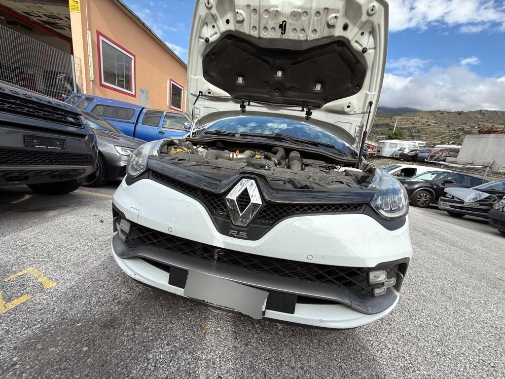 T16