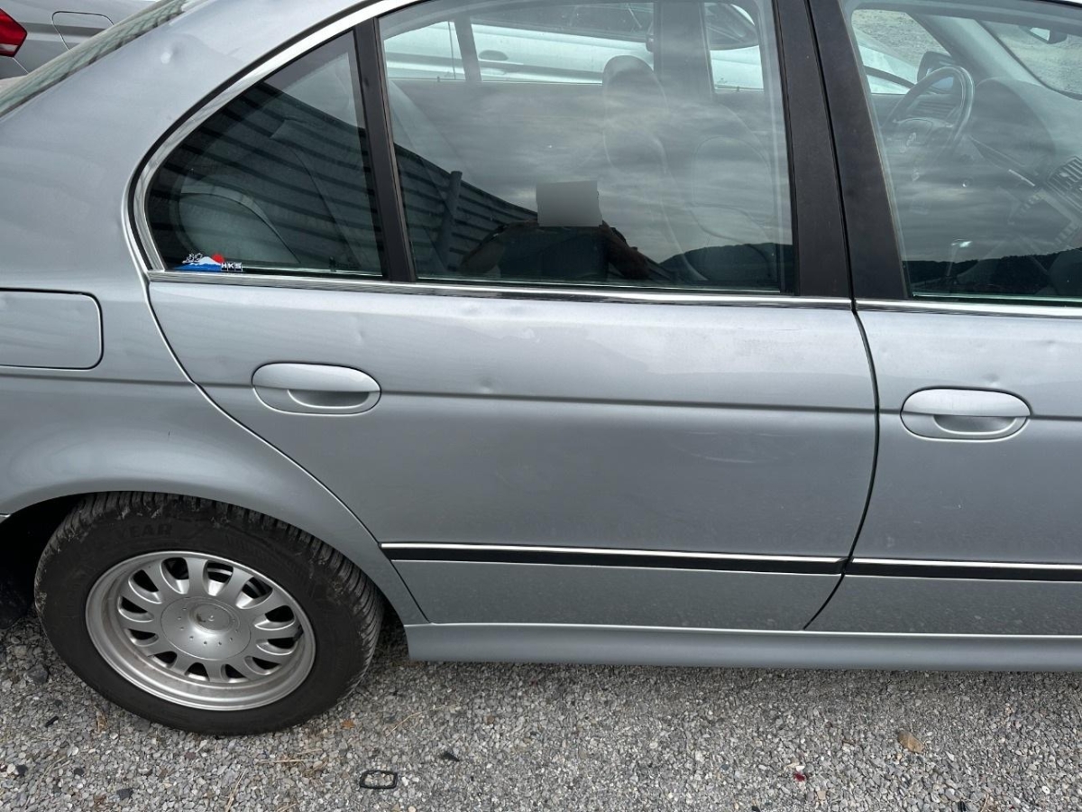 T18