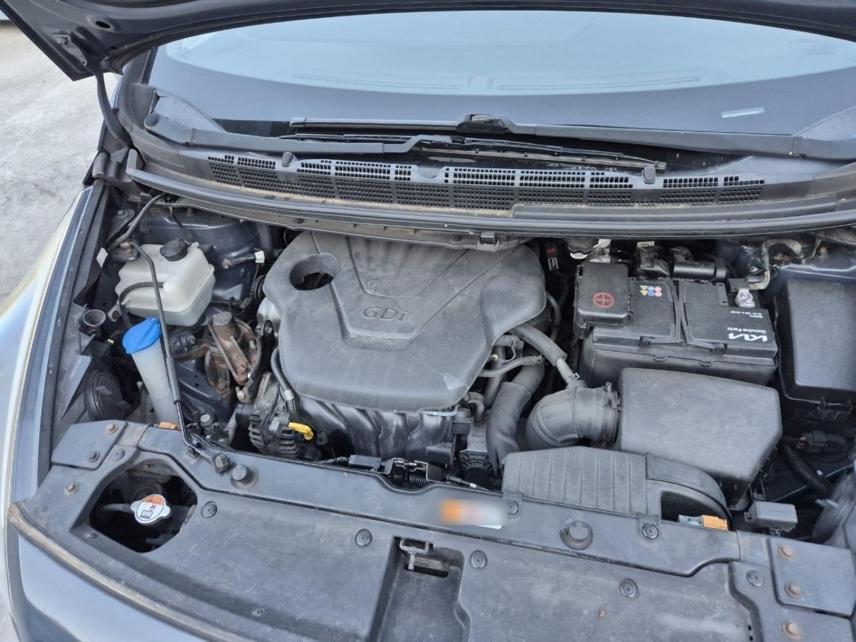 T12