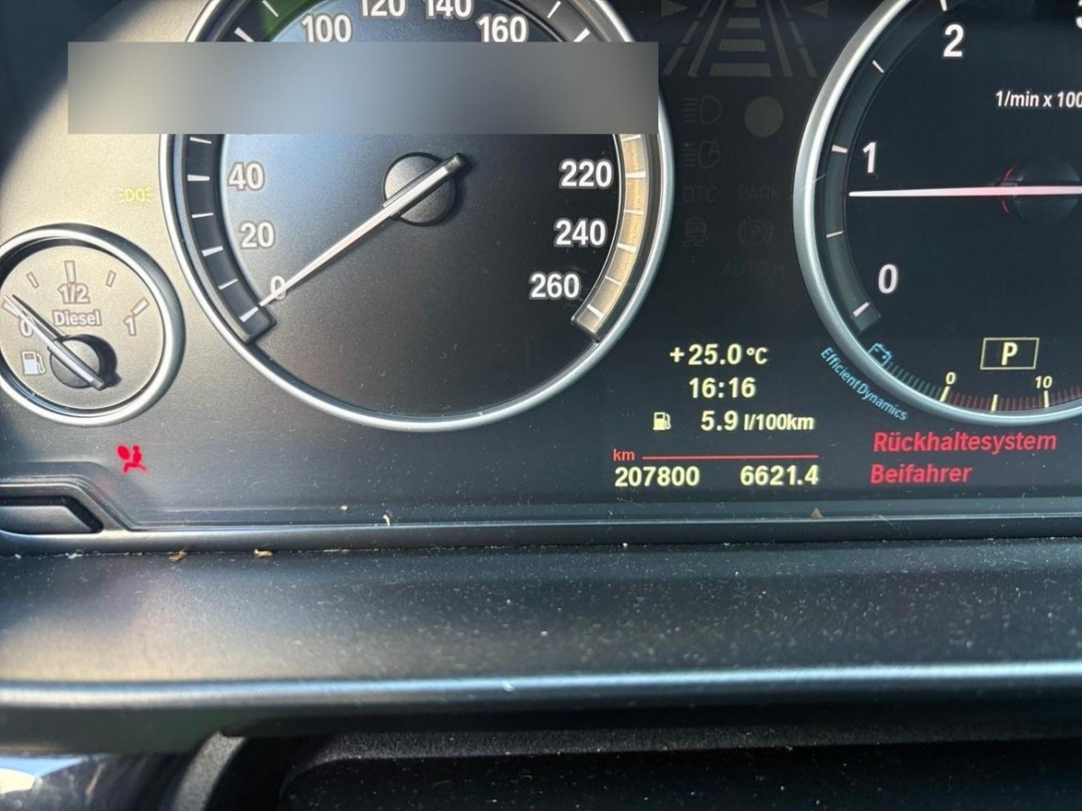 T8
