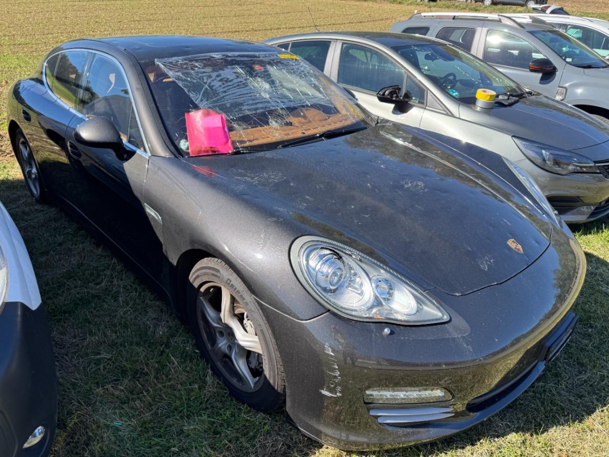 T1