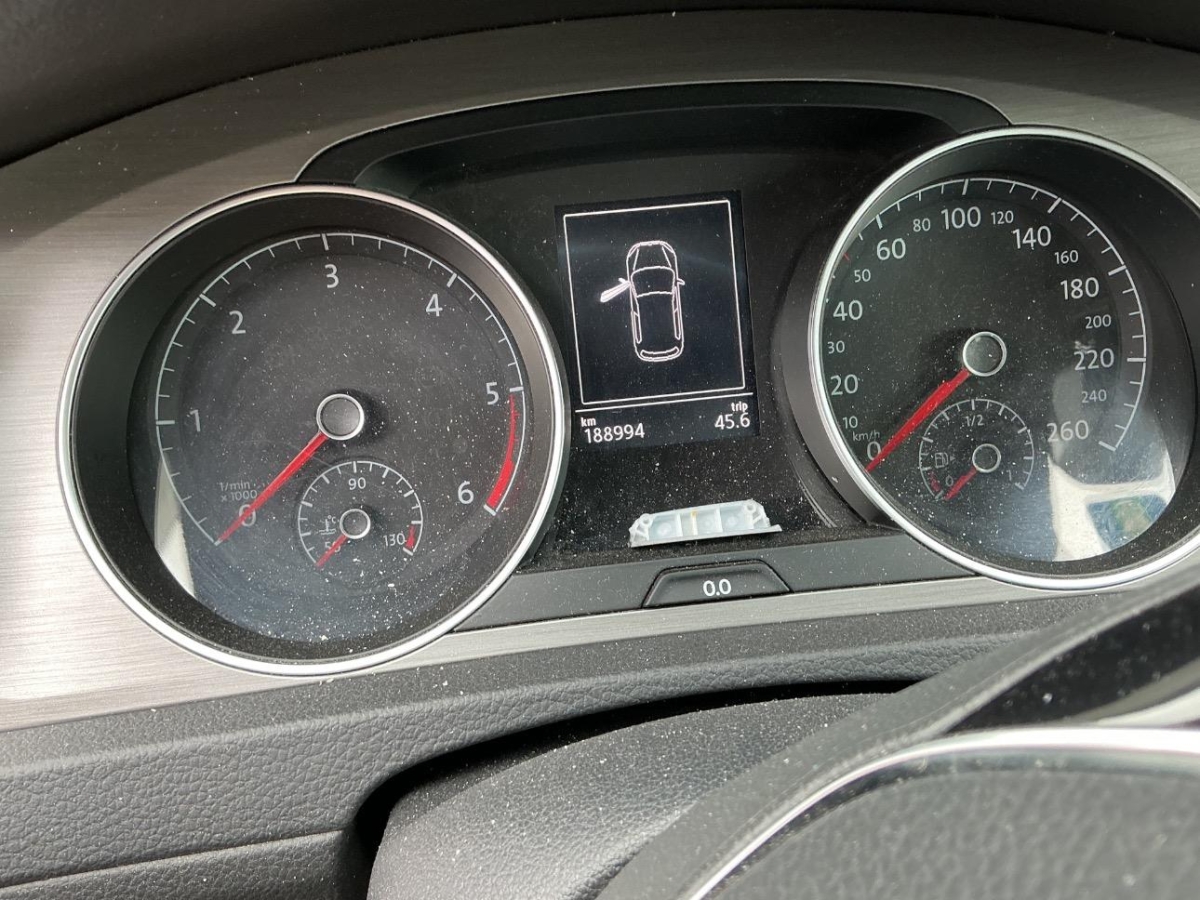 T9