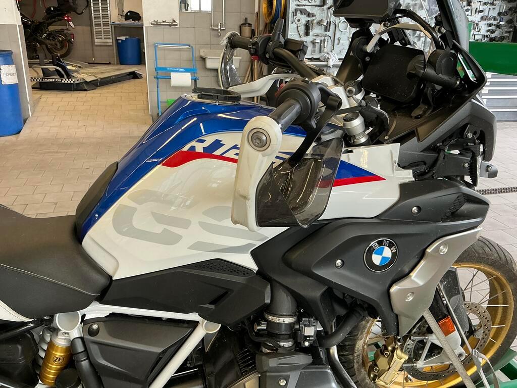 T15
