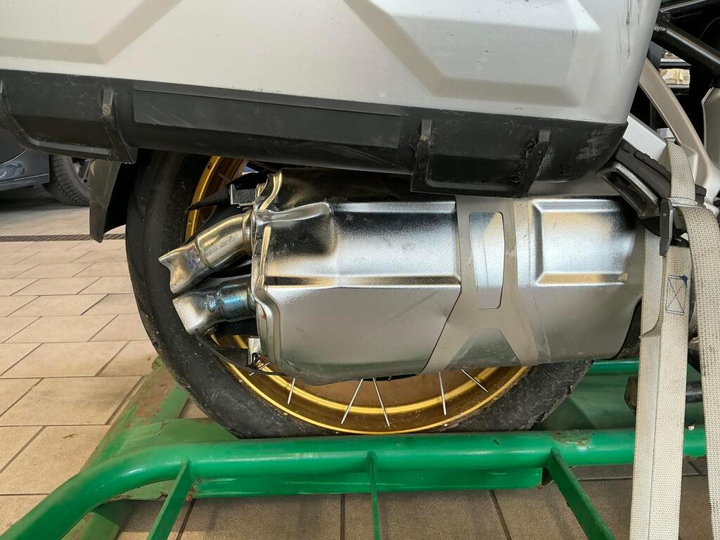 T18