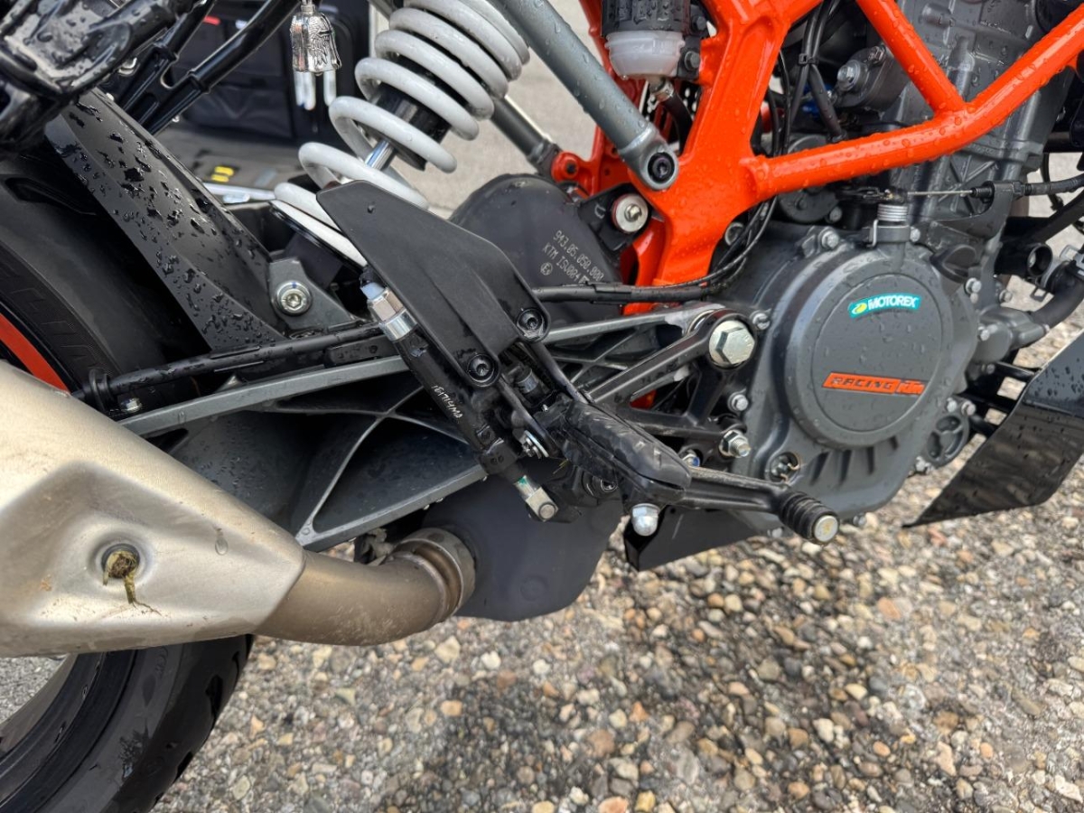 T18