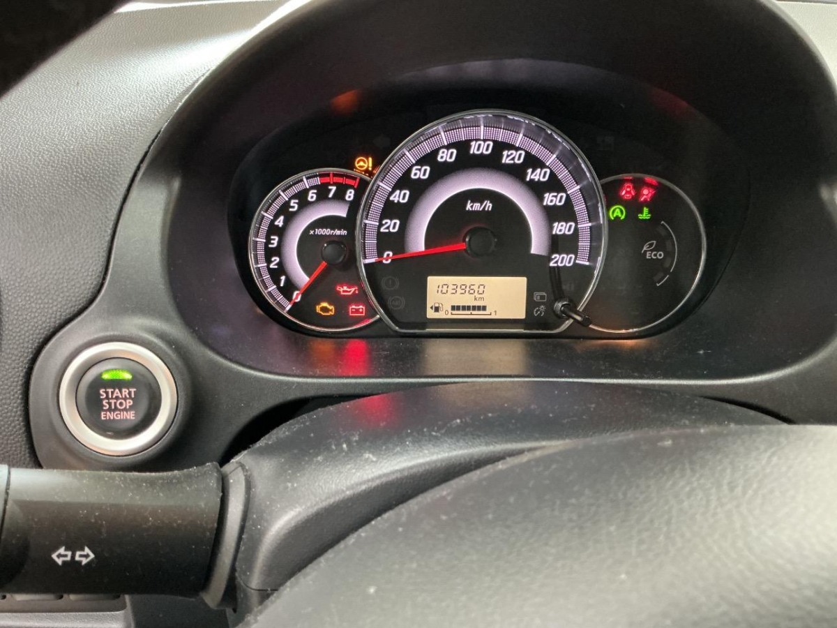 T8