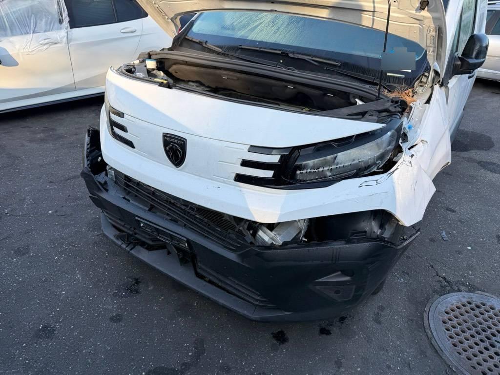 T18