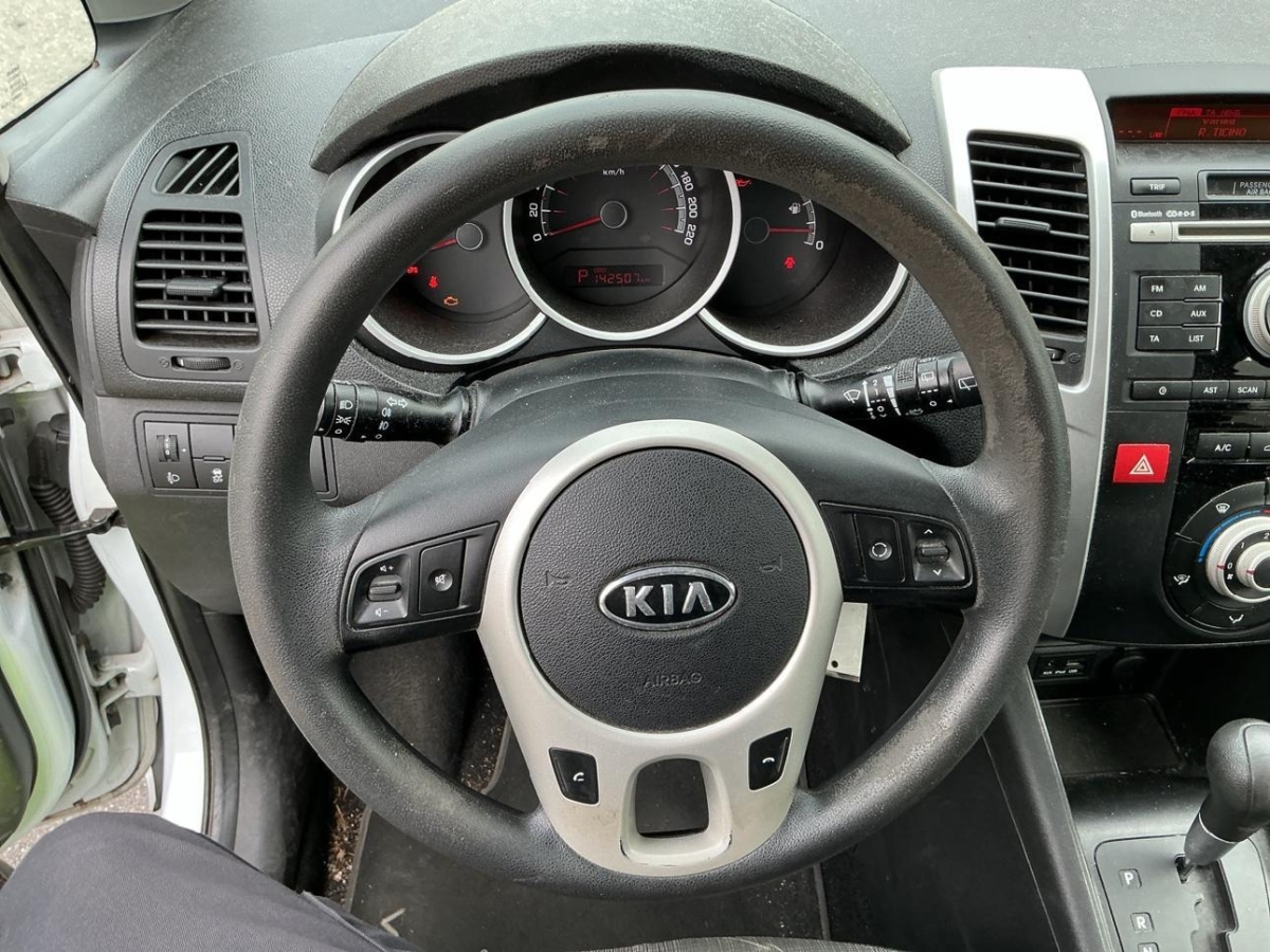 T7