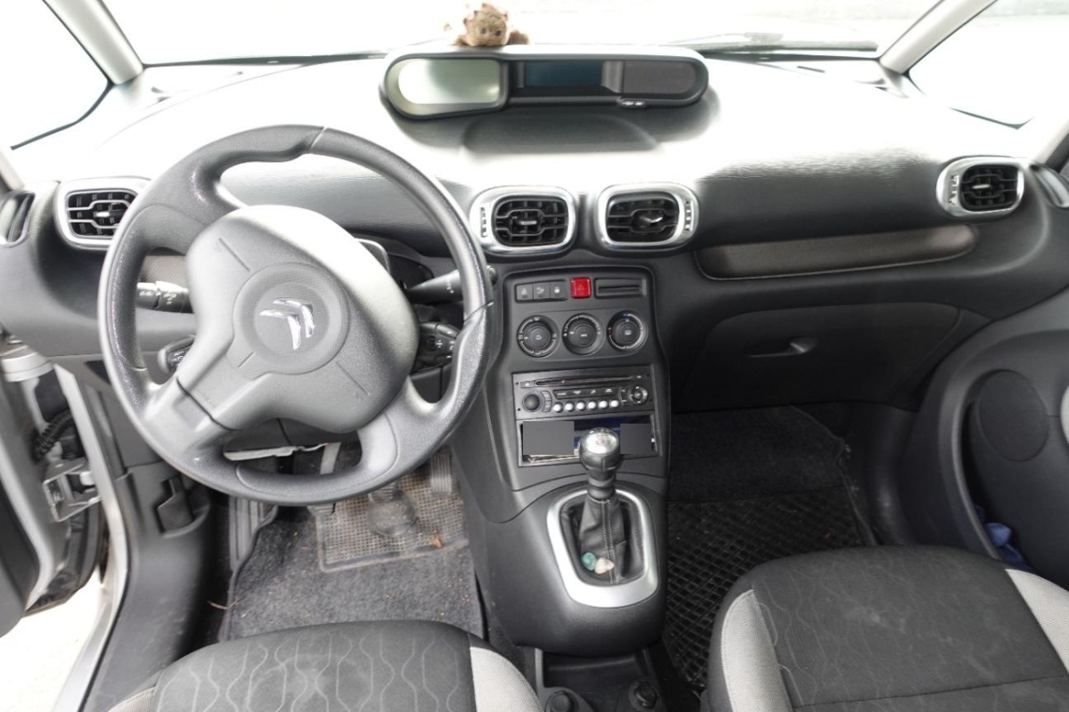 T6