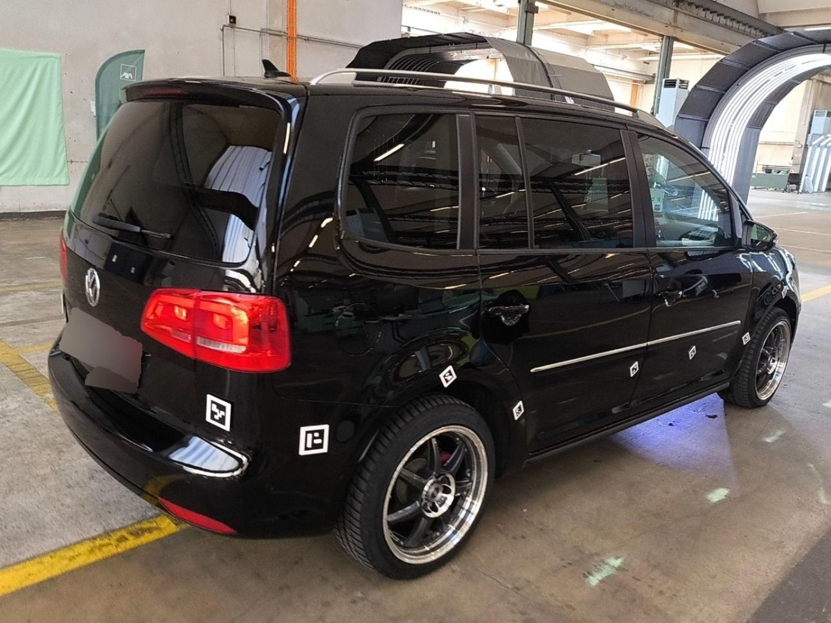 T3