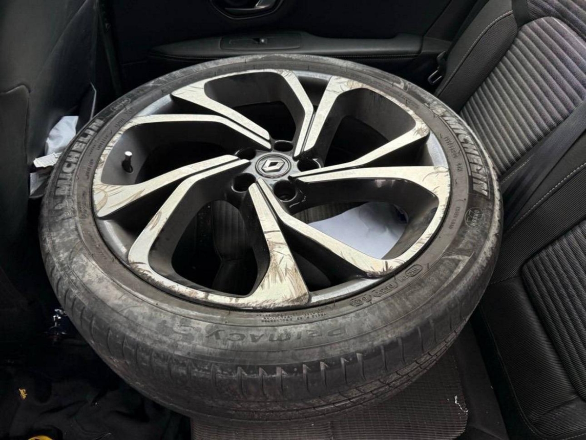 T19